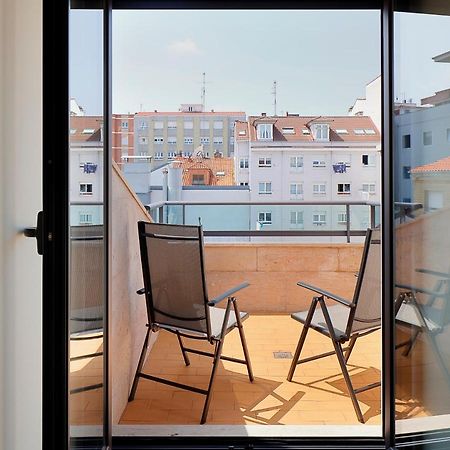 Atico Con Terraza, Vistas Al Mar Y Parking En Playa De S Lorenzo Gijon Luaran gambar